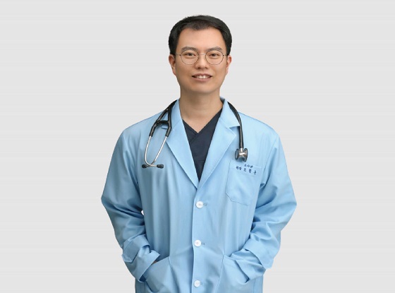 조철준 원장 사진